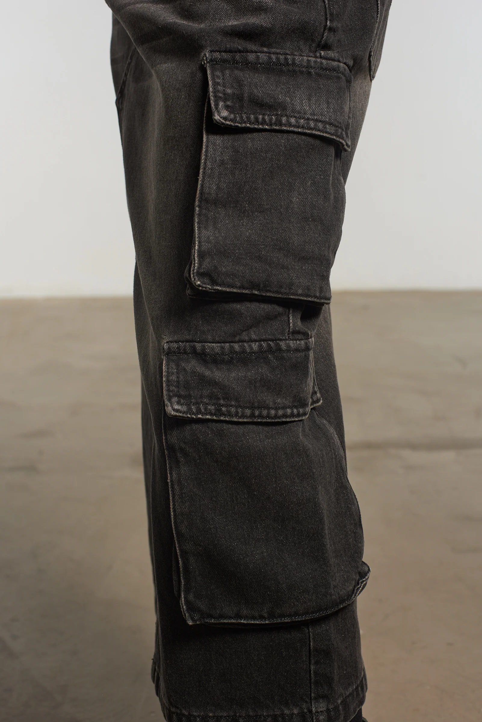 Combat Midi Skirt Black - Image 4